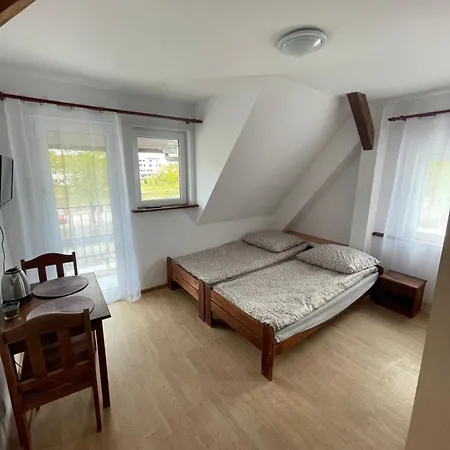 בית הארחה Pensjonat Rowy