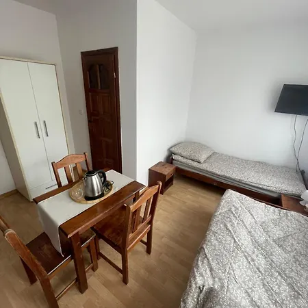 בית הארחה Pensjonat Rowy רובי